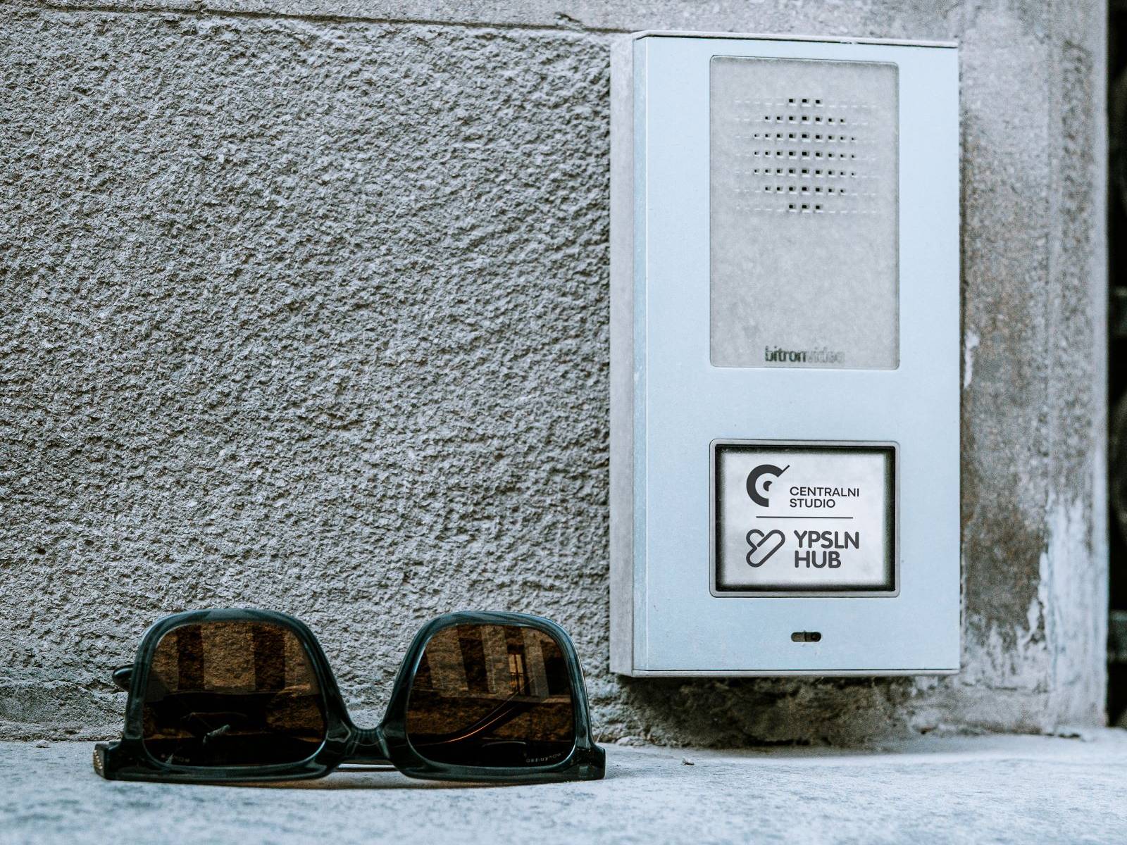 Centralni Studio physical location entrance styled view